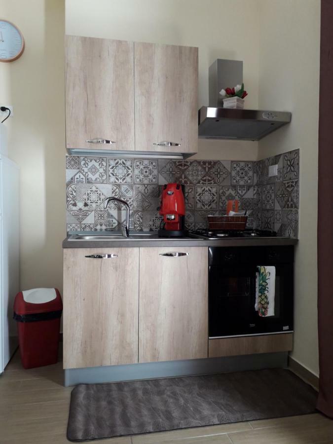 La Casetta Del Viale 13 Palermo Eksteriør billede